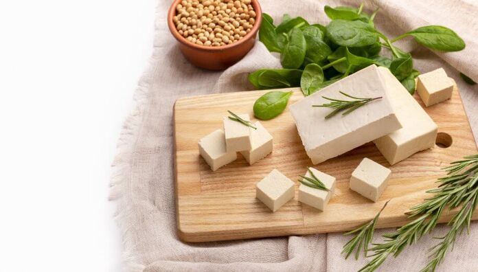Vegan cheese varieties and their contributions
