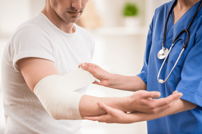 Types of bandages in the emergency room
